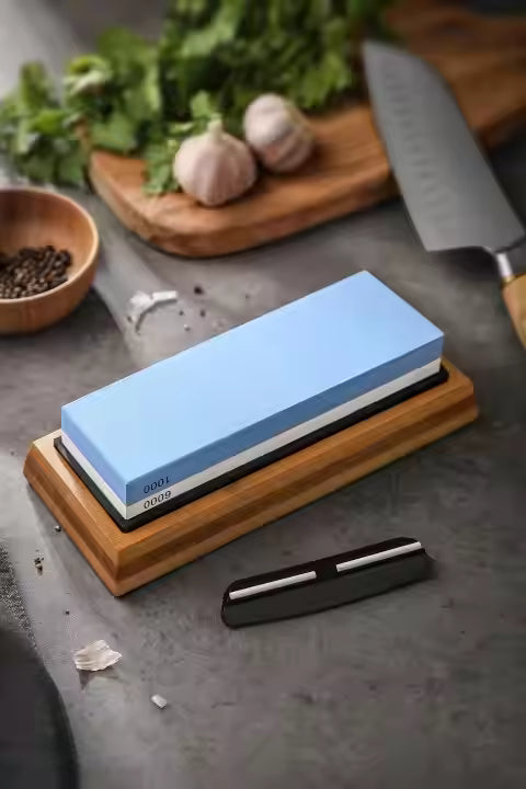 Aiguiseur à Pierre Bleu | Atelier Takara