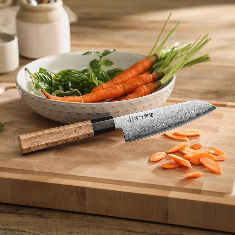 Couteau Santoku Japonais N°II - Série Sakura