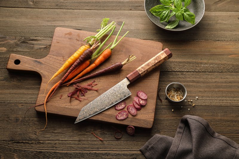 Couteau Santoku Japonais N°IV - Série Hikari
