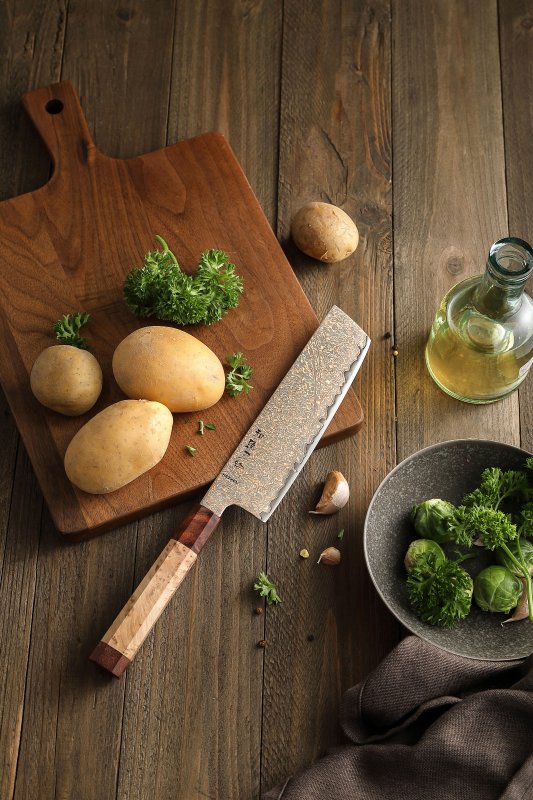Couteau Santoku Japonais N°VI - Série Hikari