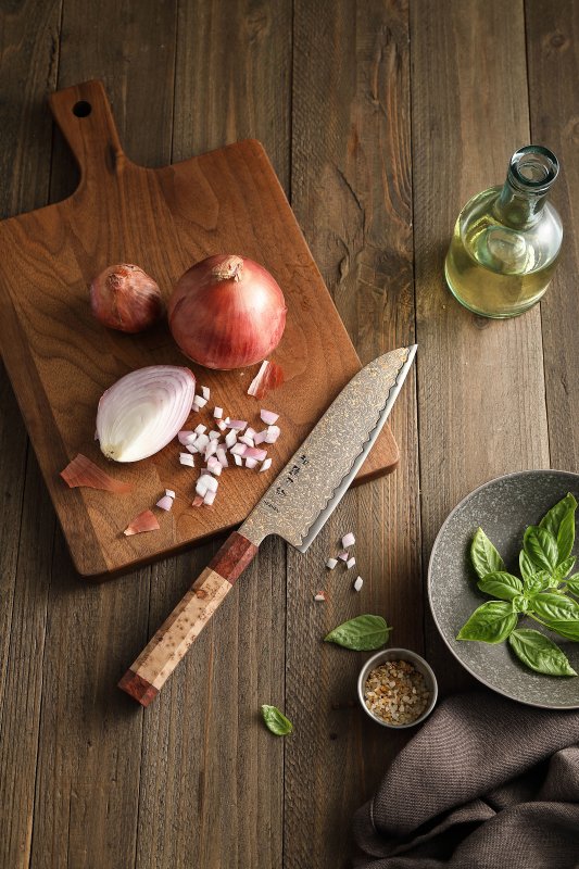 Couteau Santoku Japonais N°V - Série Hikari